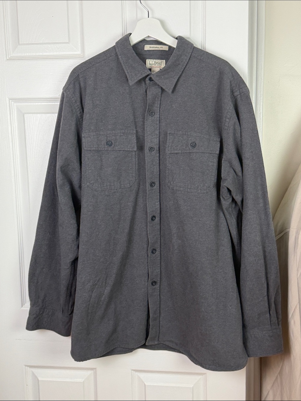 L.L.Bean men’s chamois shirt, traditional fit size XL